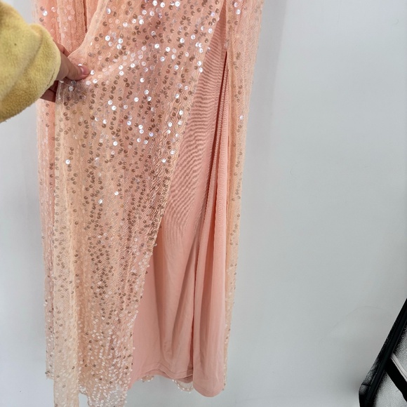 LuLu’s V Neck Sequin Maxi Dress Pink Size XS - Picture 6 of 8